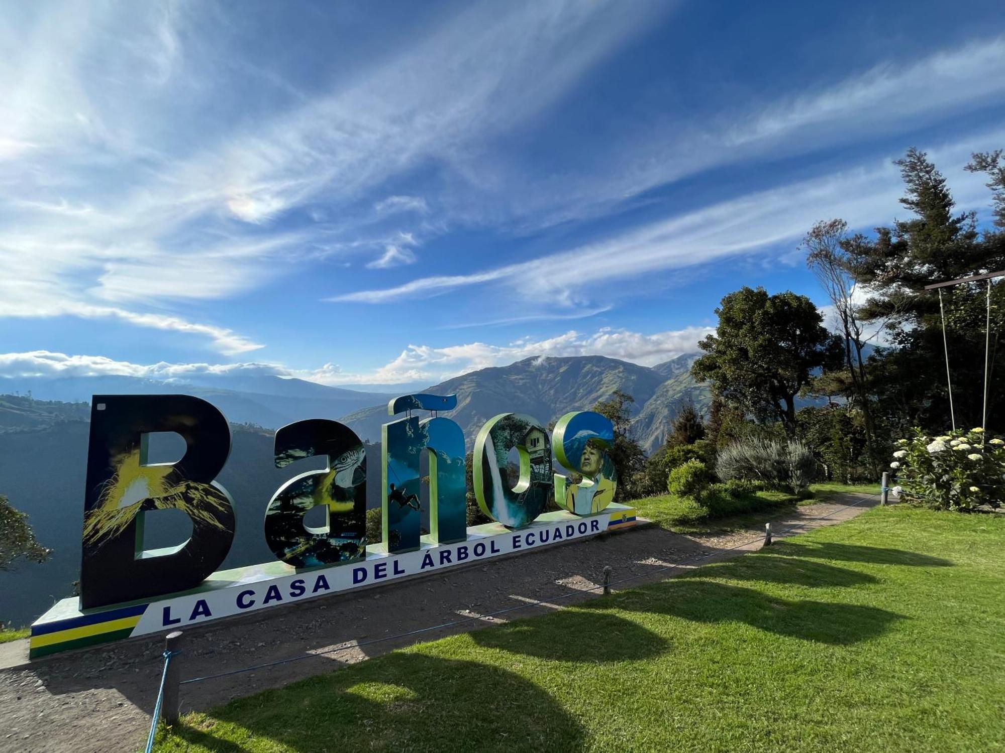 Premium Holiday Cabin - Spectacular Tungurahua Volcano View Banos  Exterior photo